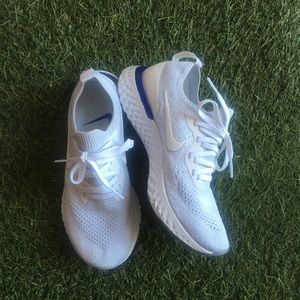 Nike epic react women’s shoes size 6